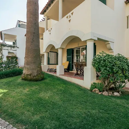 Sweet Old Village Apartment Quarteira